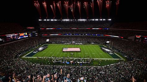 Philadelphia’s 34-28 win over Minnesota sets record as most-streamed NFL game
